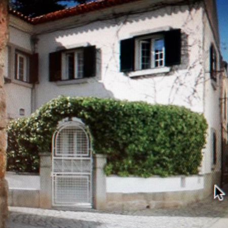 3 Bedroom Town House - Historic Centre Of Cascais. 100 Mts From The Beach And Centre Of カスカイス エクステリア 写真