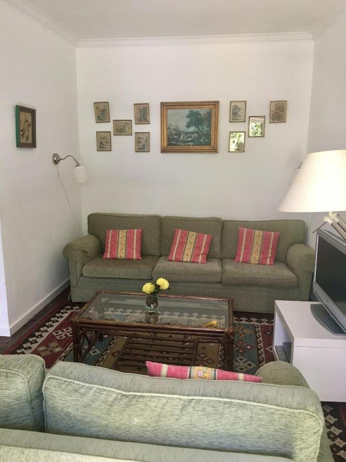 3 Bedroom Town House - Historic Centre Of Cascais. 100 Mts From The Beach And Centre Of カスカイス エクステリア 写真
